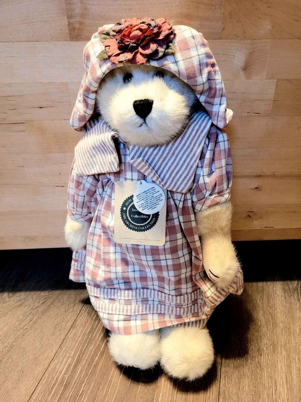 Boyds Bears 'Piper P. Plumbottom' Bear 1999